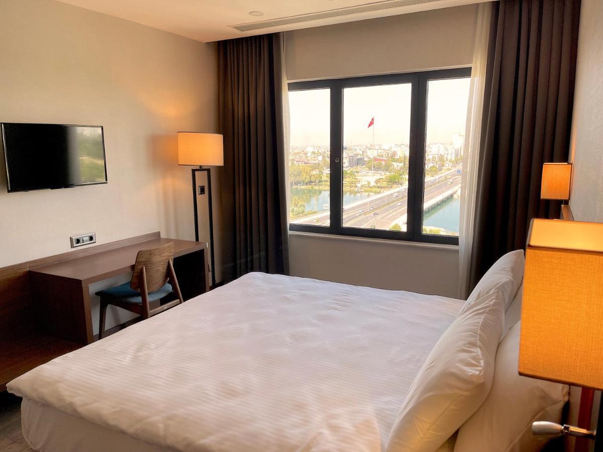 Tuerkmen Riverside Hotel Adana Eksteriør billede